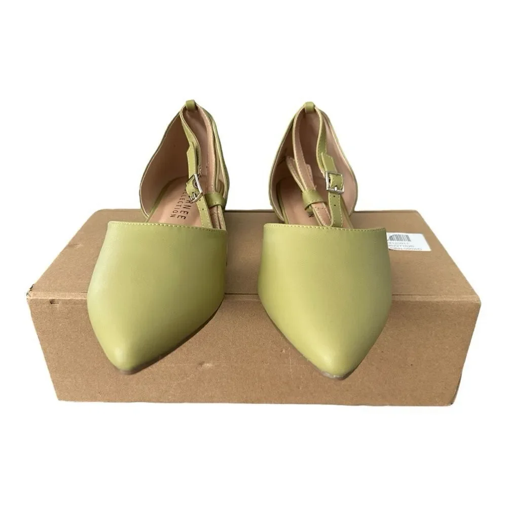 Journee Collection Vielo Flats Sage Green Pointed Toe Wide Width 9 WD NIB